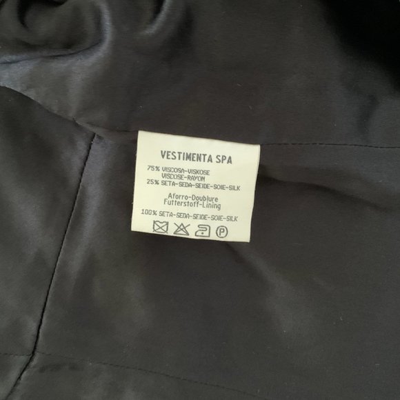 Giorgio Armani Velvet Top - Picture 4 of 4